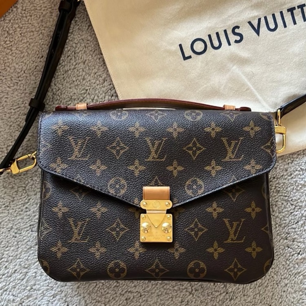 LV Pochette Métis Monogram 💎